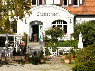 Gästehaus Sachsenhof mit Café-Terrasse